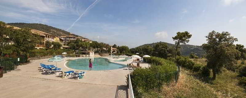 P&V Residence Le Hameau Des Issambrr Sainte-Maxime Ngoại thất bức ảnh