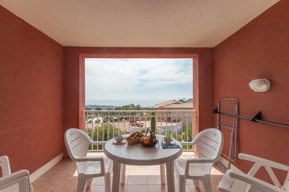 P&V Residence Le Hameau Des Issambrr Sainte-Maxime Ngoại thất bức ảnh